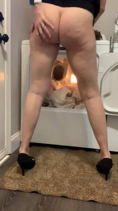 MILF without panties
