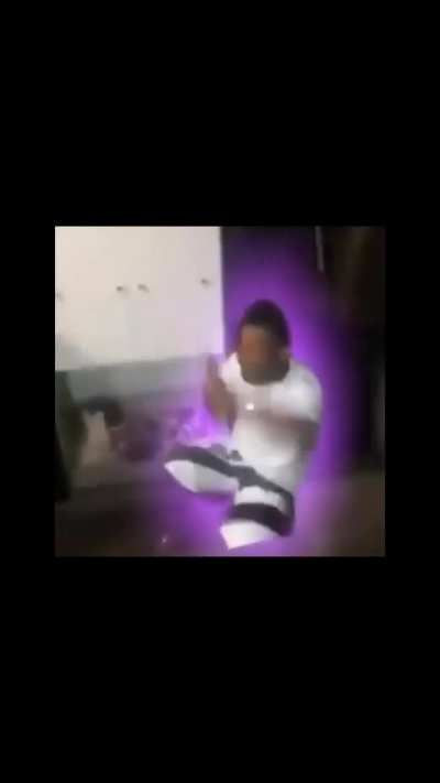 V&Ecirc; TUDO PRFV MLK .... Aprova a&iacute; adm