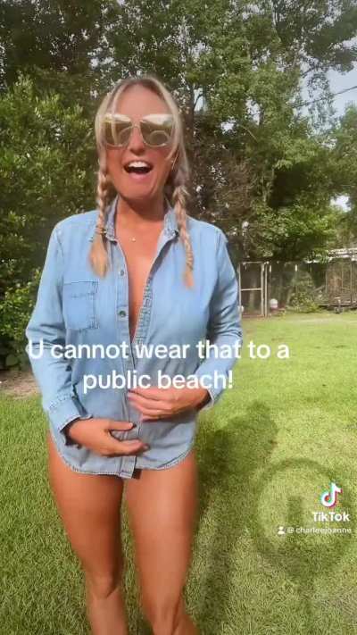 @charleejoanne
