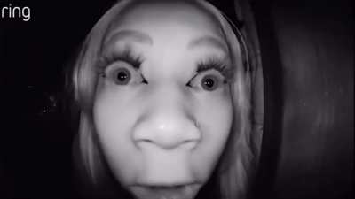 Tryton! I know you in here with a bitch!