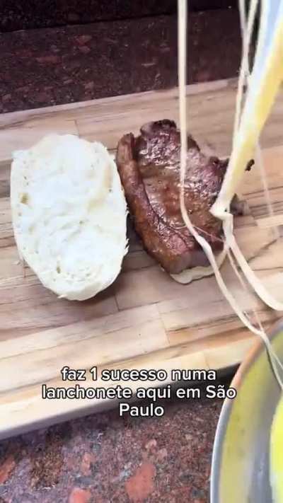 QUEIJO FUNDIDO COM &Aacute;GUA... voc&ecirc;s j&aacute; conheciam essa loucura?
