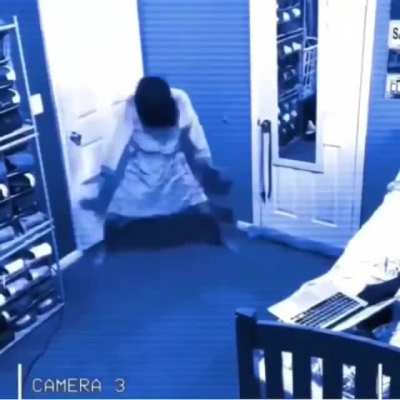 El demonio de mi habitaci&oacute;n despu&eacute;s de ver que Candia regres&oacute; a Twitch