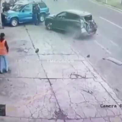 Man gets sandwiched