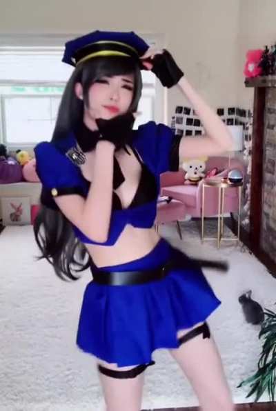 Officer Emiru 🚨