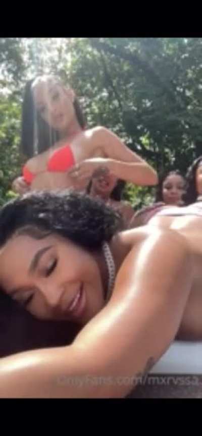 HMU for full vid 3$ serious inquires only I&rsquo;ll still post some good shi tho