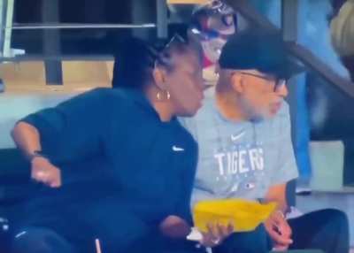 Parents reaction to son&rsquo;s first hit in the MLB being a home run