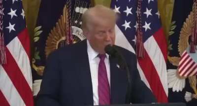 🇺🇸 PRESIDENT TRUMP: NEW STRUCTURE BILL TO MODERNIZE FINANCIAL SYSTEM. Trump says the current financial system is outdated and will soon be replaced with a state-of-the-art cryptocurrency framework under the New Structure Bill. The entire financial system 