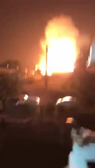 Posto de gasolina explode em SC, ainda n&atilde;o se sabe se o motivo e se tem algu&eacute;m ferido.