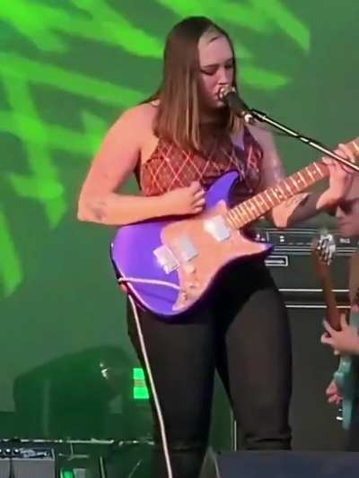 "Soccer Mommy" Sophie Allison (Live at Corona Capital, 2023)