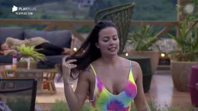 Vict&oacute;ria Villarim