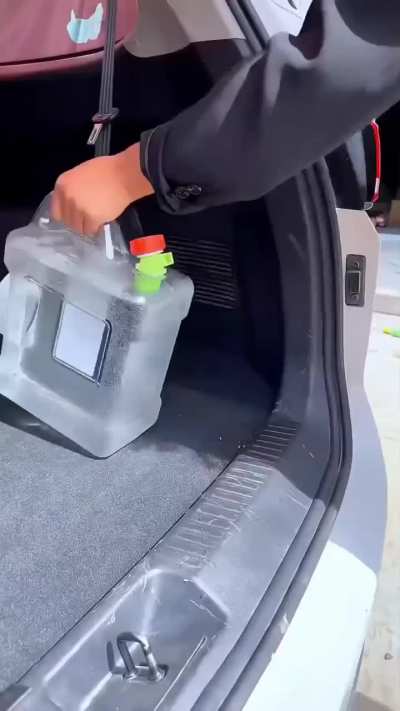 Comment for link , water container tape.
