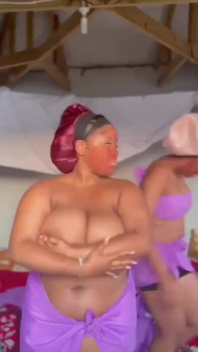 Massive and Sexy 🥵♥️