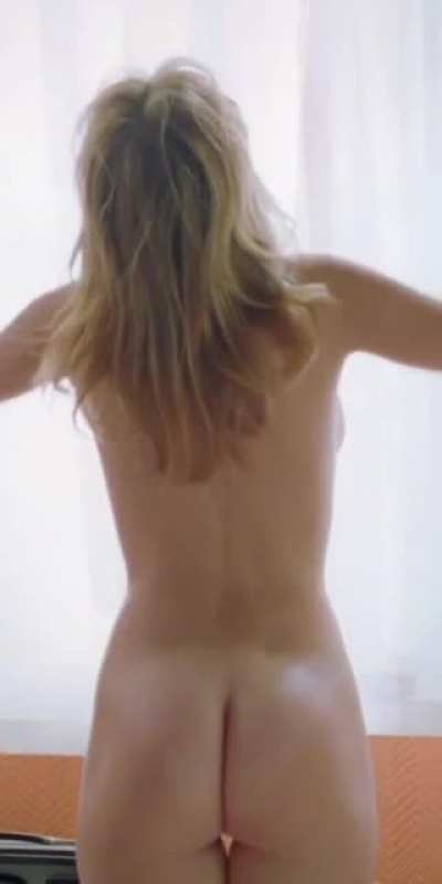 Ludivine Sagnier at her peak in Water Drops on Burning Rocks