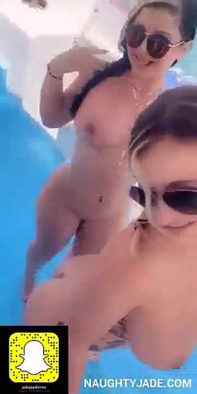 Xxx