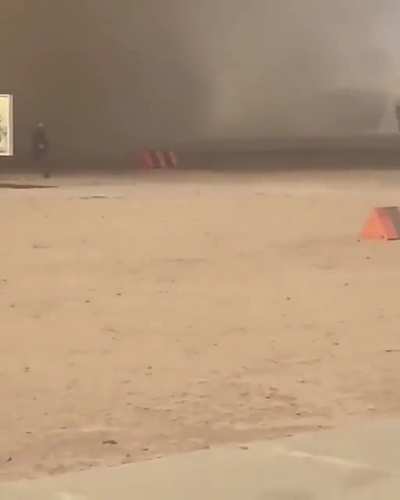POV: You are trying to escape from sandstorm but it's too late