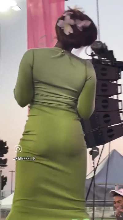 Tanerélle is 🔥
