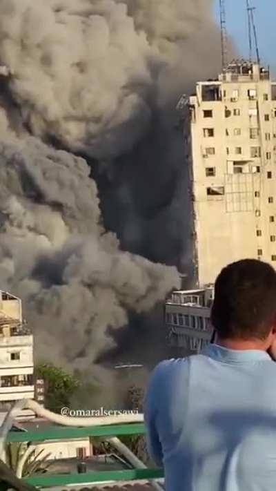 Bombing of &ldquo;Al Shurooq&rdquo; Tower in Gaza