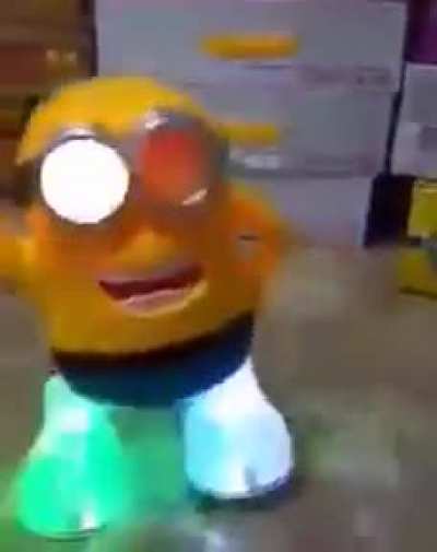Minion bailando