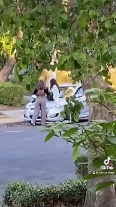 I think my neighbors got a new car yesterday&hellip;