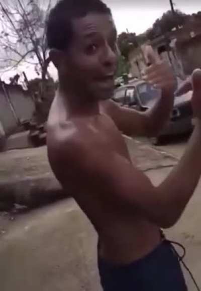 G&ecirc;nio