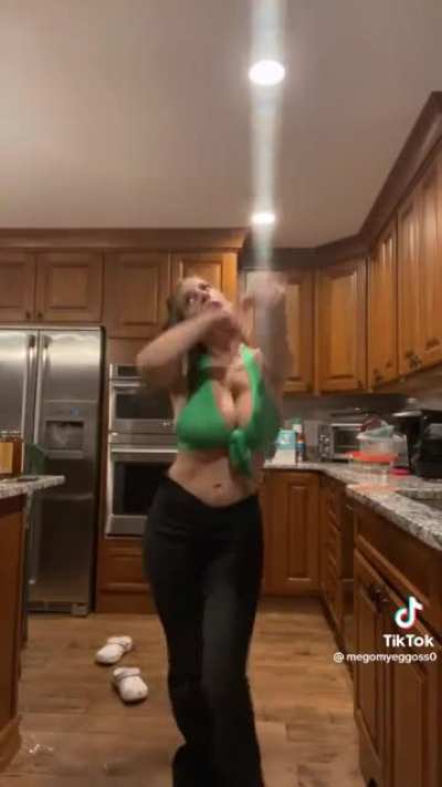 megomyeggoss0