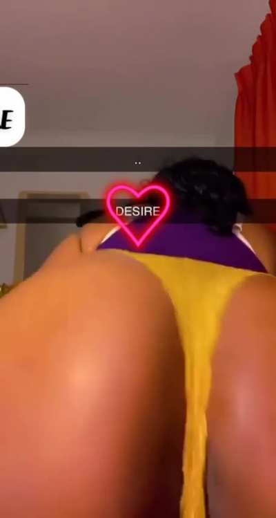 It&rsquo;s heavy 🍑