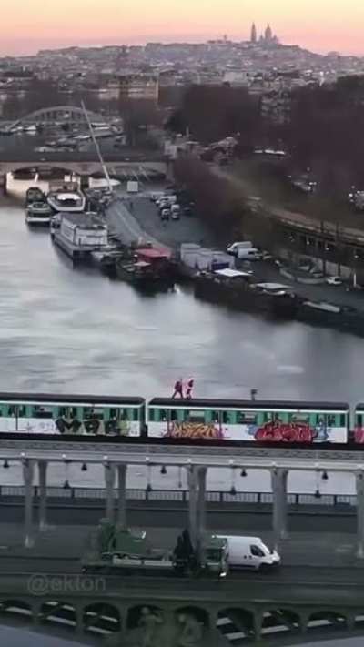 Santa... you've had a bit too much eggnog mate