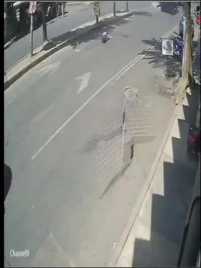 Woman gets run over by a truck in Mexico
