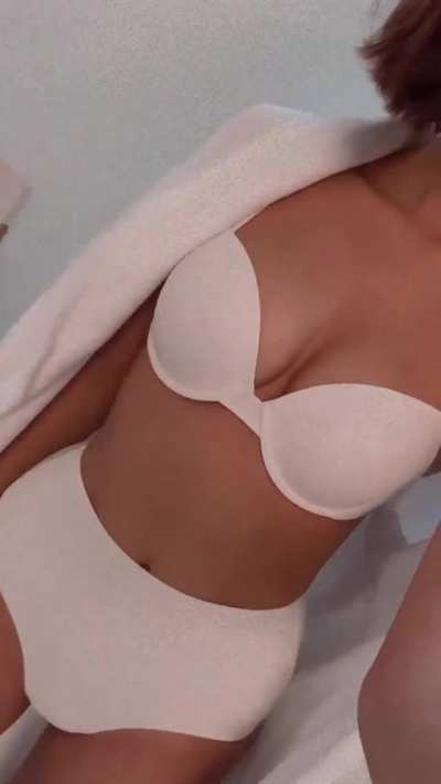 Dayane Hofer