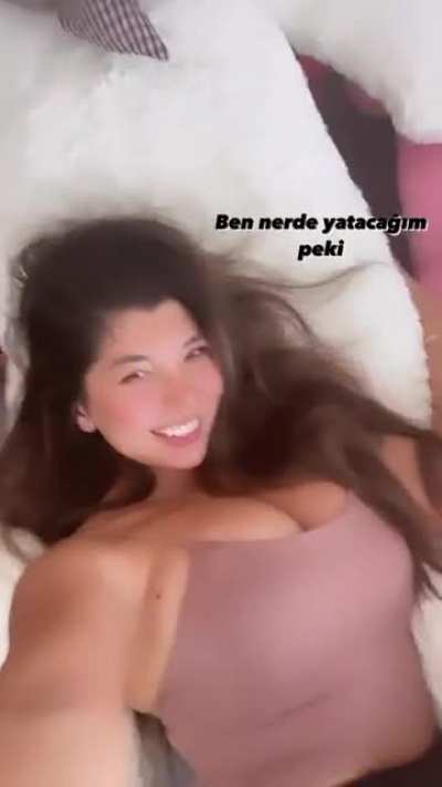 Ayy1see