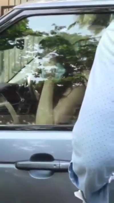 Looks so good and Busty, Janhvi Kapoor!