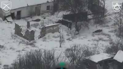 A Ukrainian soldier single-handedly destroys three Russian soldiers in close combat in Gulyaypole, Zaporozhye region