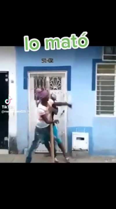 Ay marica lo mat&oacute; 😂