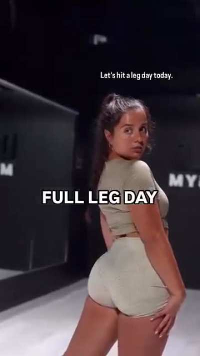 Holy Shit !! 🍑🤤