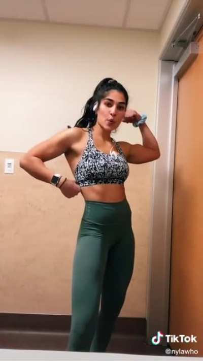 Buff Brown Babe
