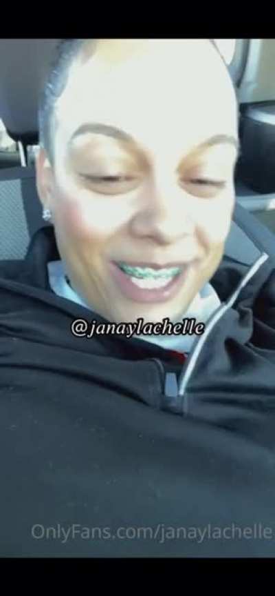 😋