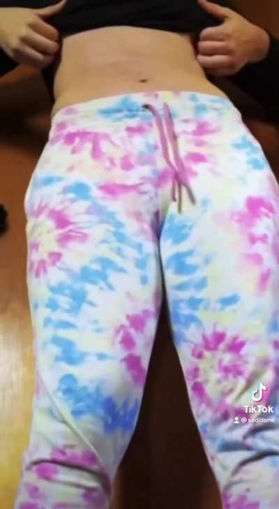 &ldquo;Shawty got a big ol&rsquo; booty🤪🍑&rdquo;trend, with a surprise at the end.😘