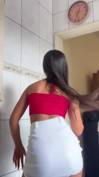 Laura Gon&ccedil;alves