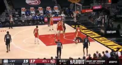 Noel with 1 of his 15 flops. Solo extends his hand to “help” Noel up and then retracts it 💀😂😂