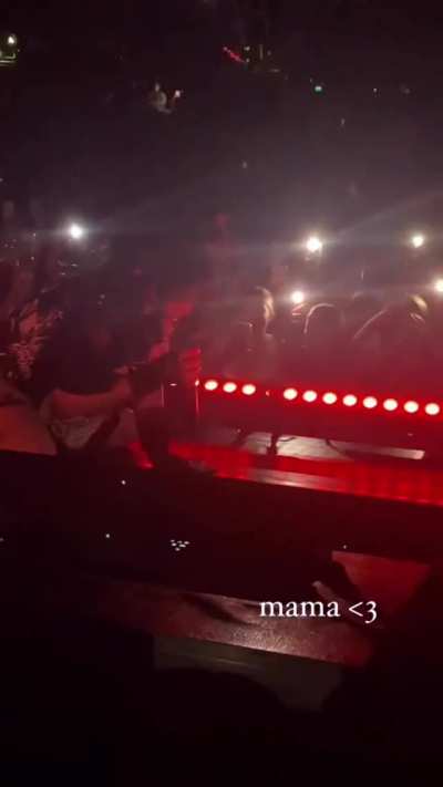 Mama