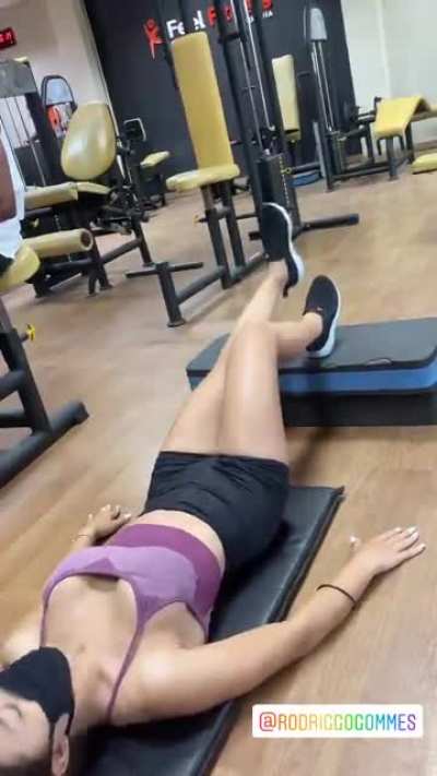 Samanta Alves