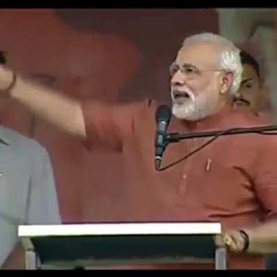 Modi ji giving gyan as per his fake degree&rsquo;s standard