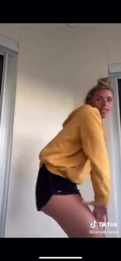 carson throwing ass (old &amp; rare)