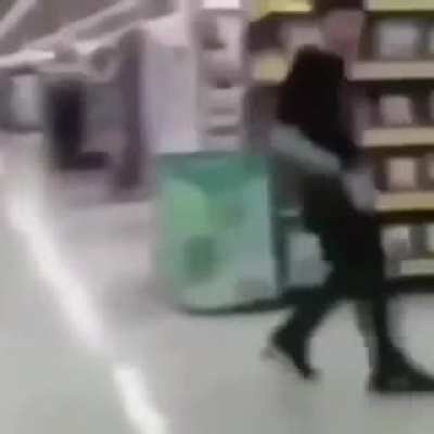 Qui&eacute;n ser&aacute; realmente too yugan? O_-
