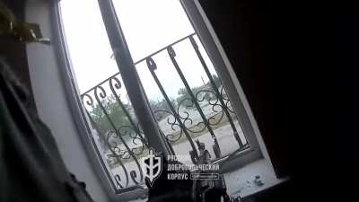 Soldiers of the Russian Volunteer Corps destroy the enemy on the outskirts of Volchansk! 