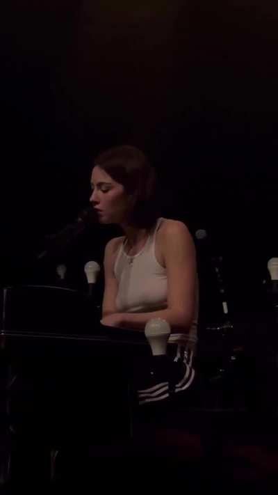 Gracie Abrams