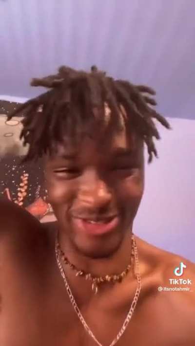 Fr this mf is the most unfunniest person on this app