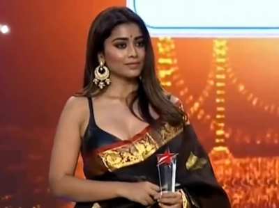 Shriya Saran doing the right thing on stage