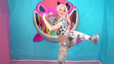 I'M BACK -belle delphine