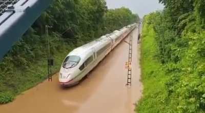 Bitch, I'm a boat